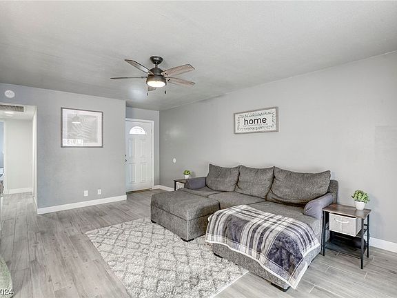 5th image of 5113 Alta Dr