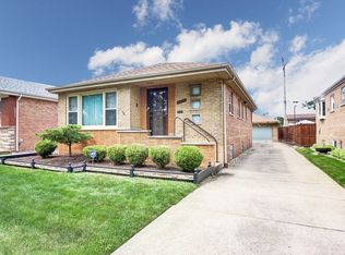 8612 S Kedvale Ave, Chicago, IL 60652
