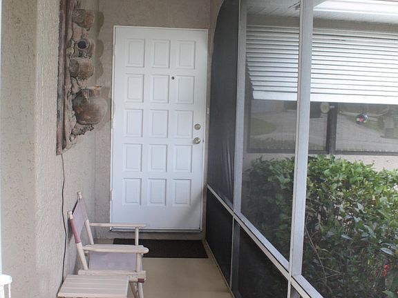 2nd image of 625 SW Dolores Avenue