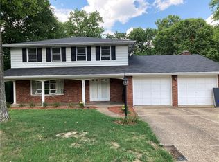 1227 Mountain View Dr, Greensburg, PA 15601