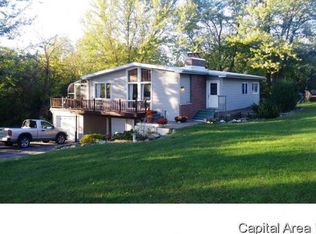 1428 Berwick Rd, Berwick, IL 61417