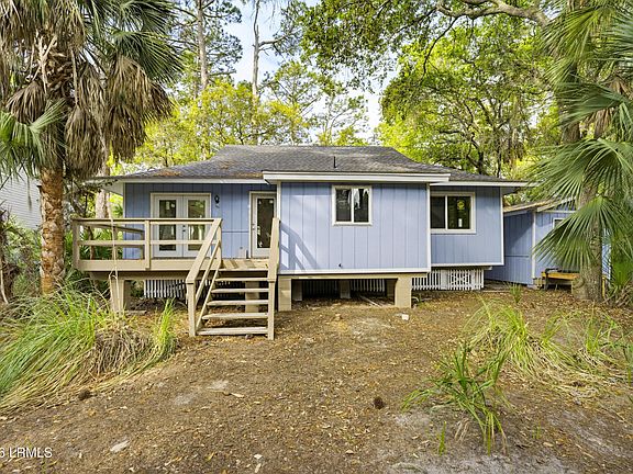 5th image of 829 Bonito Rd
