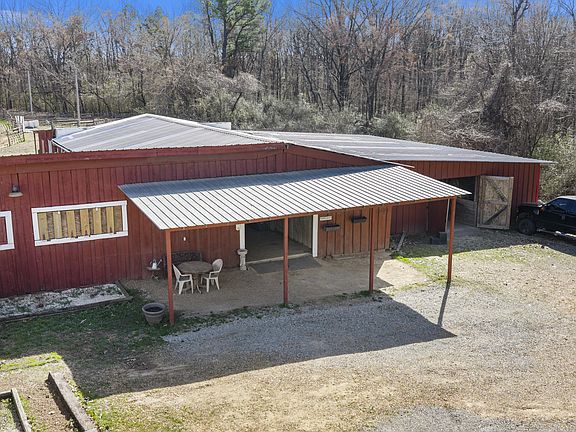 4th image of 9142 Mineral Wells Rd