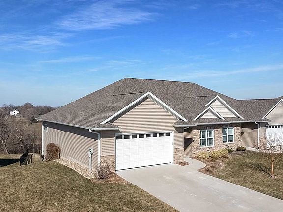 2nd image of 516 Majestic Oak Ct