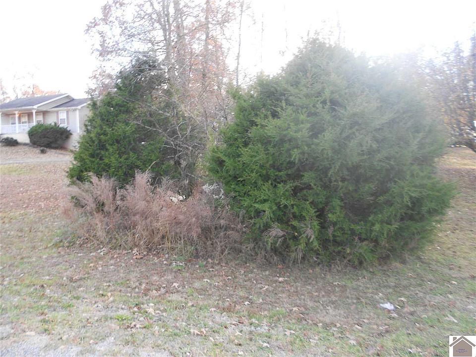 1st image of Wesley Ln #13