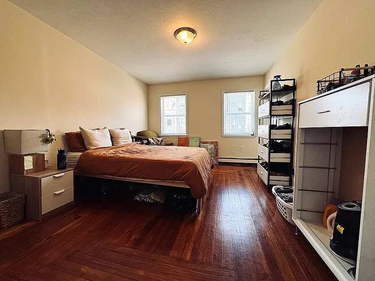 297 Meridian St #2 — Photo 9