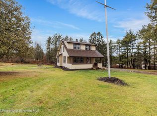 446 Orange Rd, Dallas, PA 18612