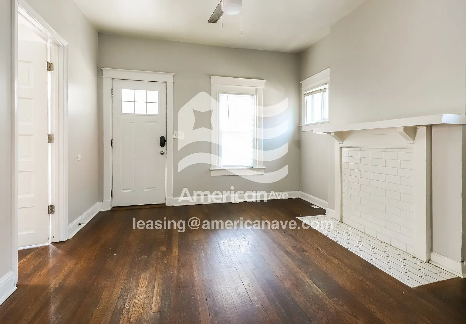 3 bed, 1.0 bath, 1286 sqft, $1,128 — Photo 2
