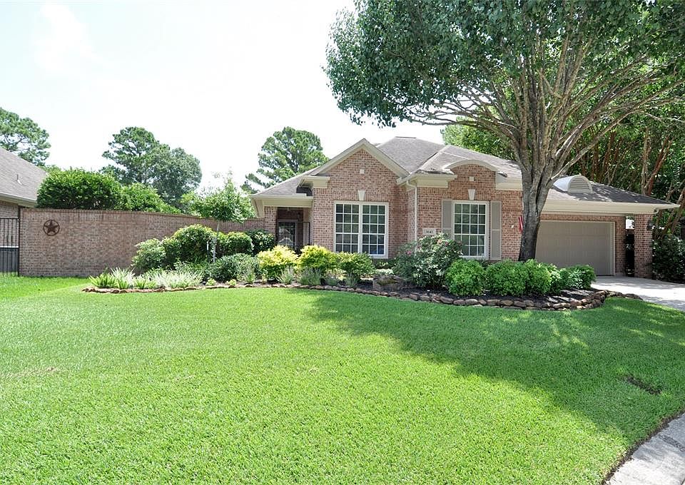1st image of 3643 Cape Forest Dr