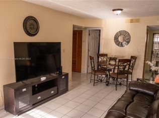 2224 W 74th St APT 101-14, Hialeah, FL 33016
