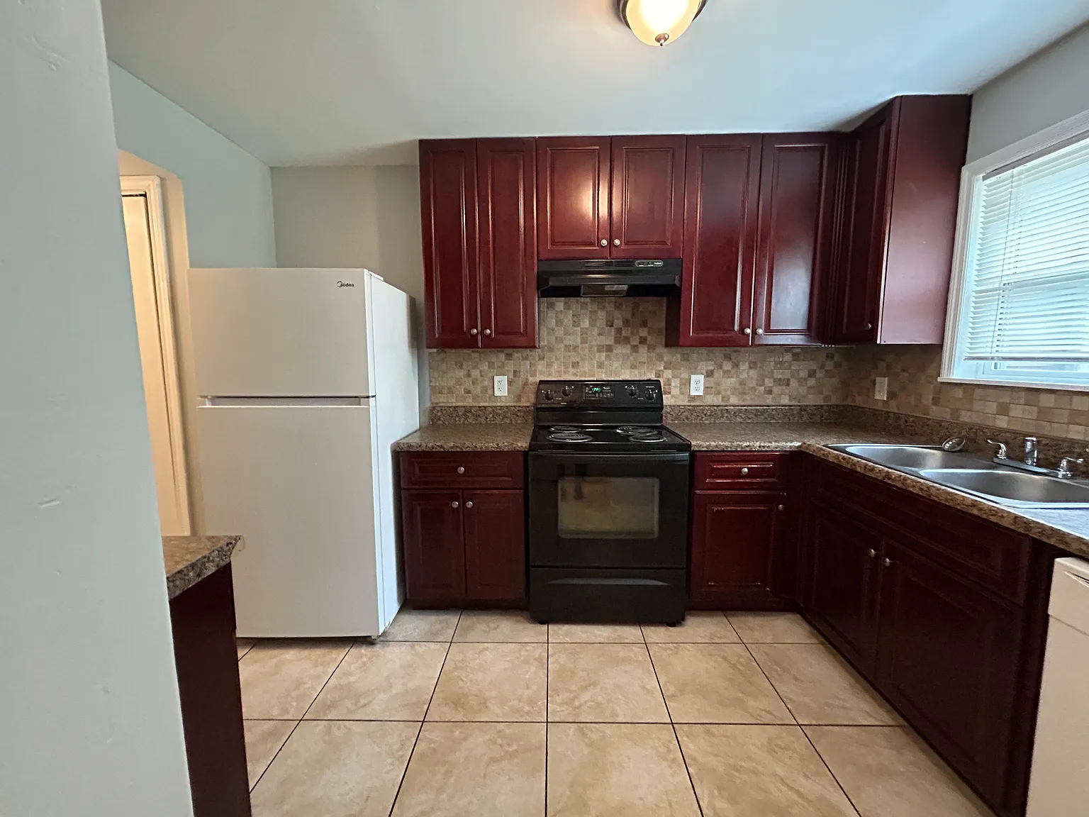 2 bed, 2.5 bath, $1,445 — Photo 3