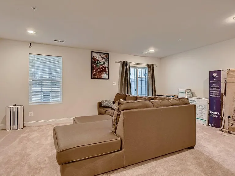 625 Heathland Trl — Photo 7