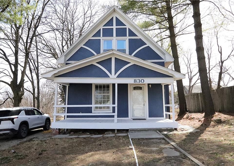 1st image of 830 Unity St