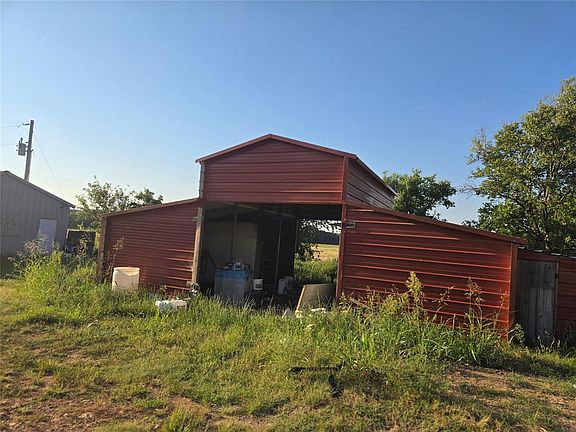 5th image of 4760 E Bender Rd