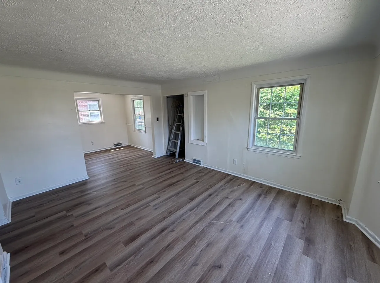 13550 Riverview St — Photo 3