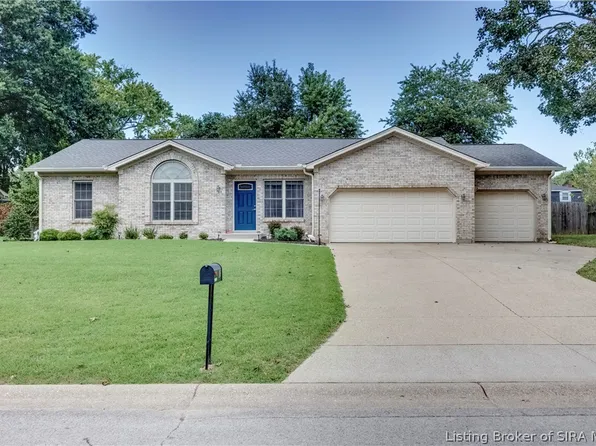 35 Carlotia Drive, Jeffersonville, IN 47130