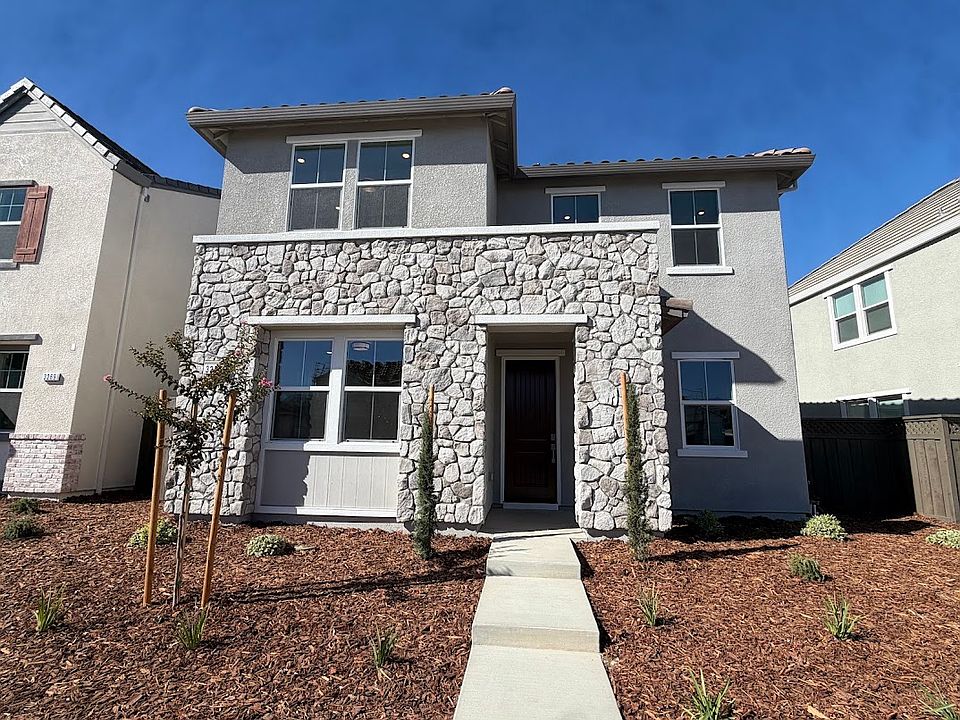 1st image of 3257 Ives Ln