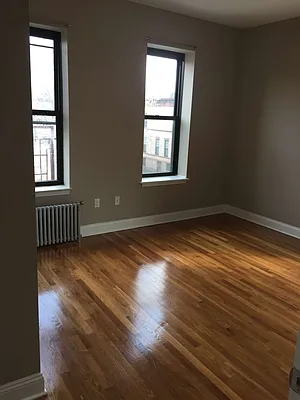 Rented by Mdays Realty | media 11