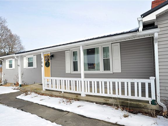 2nd image of 206 Carpenter Rd