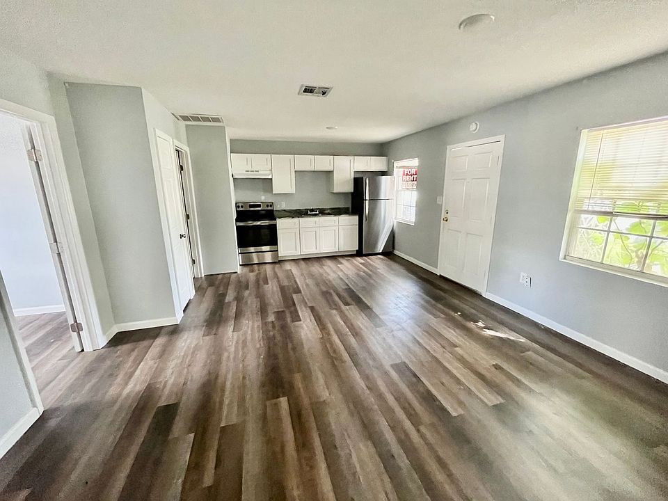 1st image of 1885 N Crystal Lake Dr APT 6