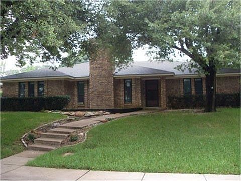1st image of 1338 Laramie Pl