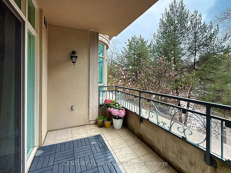 7071 Bayview Ave #204 — Photo 29