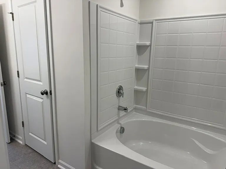 2174 Clifton Rd #E2-208 — Photo 11