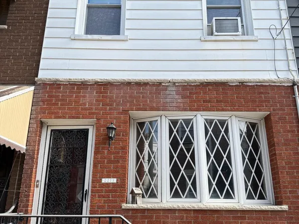 2213 S Mildred St, Philadelphia, PA 19148