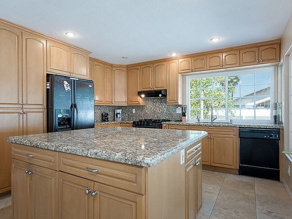 5th image of 859 Crystal Creek Ct
