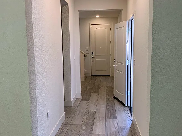 7149 Diamond Ave — Photo 28