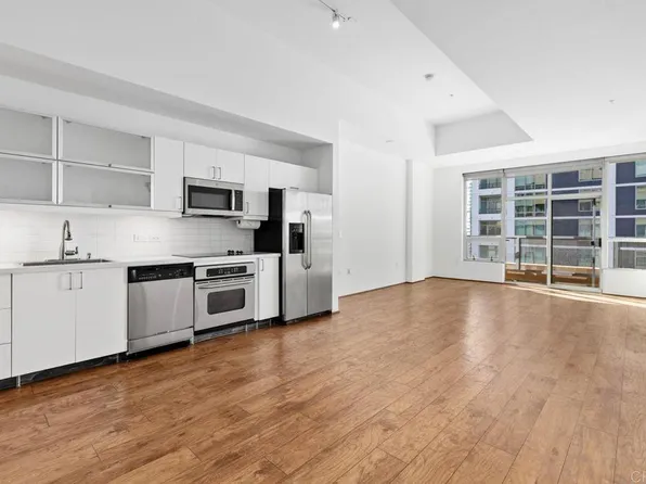 350 W Ash St Unit 905, San Diego, CA 92101