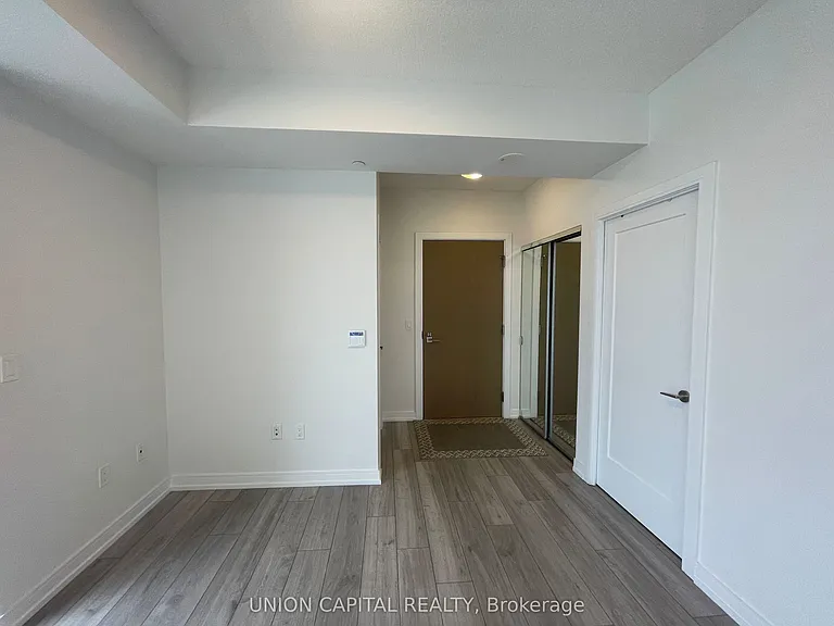 225 Village Green Sq #2803 — Photo 3
