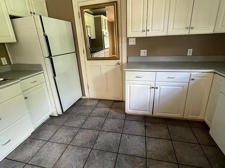 4 Linwood Dr — Photo 12