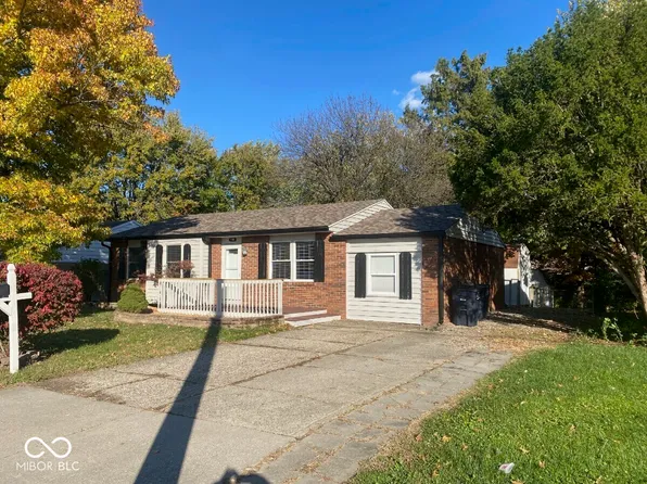 1701 S 9th Ave, Beech Grove, IN 46107