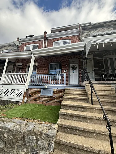 1313 Birch St Photo 1