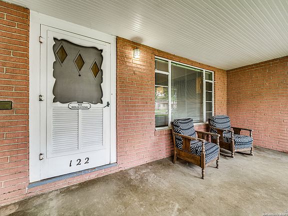 4th image of 122 VAUGHAN PLACE