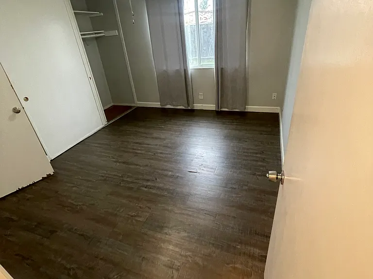 1534 Ventura Way — Photo 7