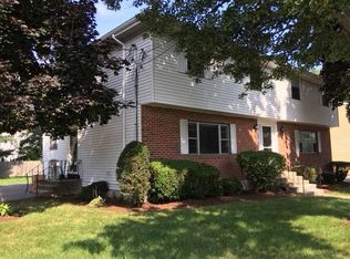 9 Tillotson Rd, Needham Heights, MA 02494
