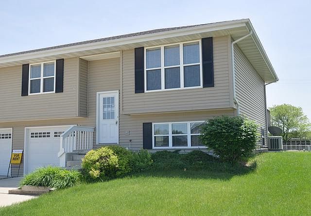 1st image of 1111 Sunridge Dr