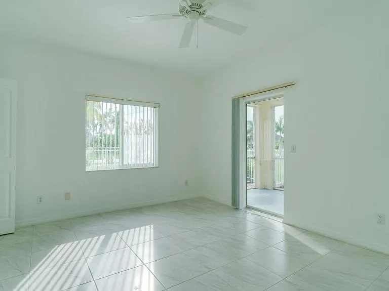 5612 Rose Garden Rd #104 — Photo 5