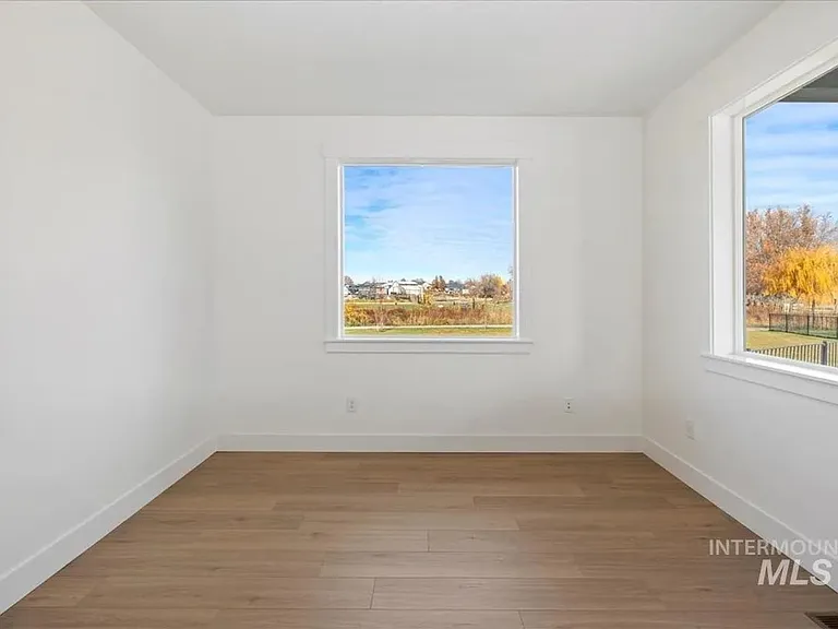 388 Hidden Mill Ct — Photo 10