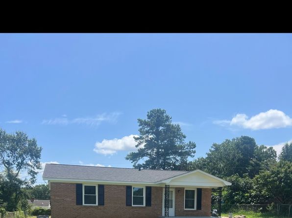 420 Maple St