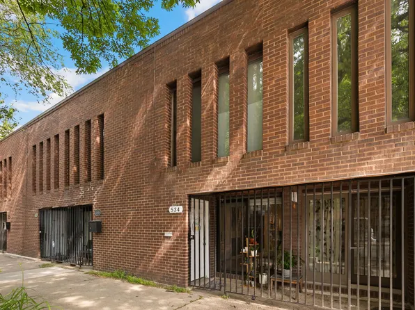534 W Eugenie St, Chicago, IL 60614
