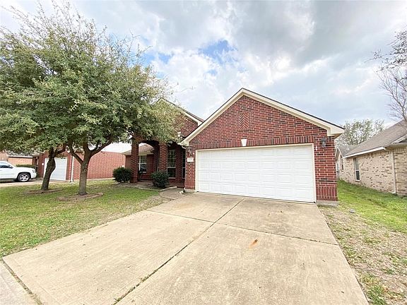 3rd image of 10034 Barr Lake Dr
