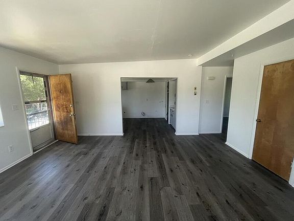 2nd image of 2640 S Windsor Cir #4