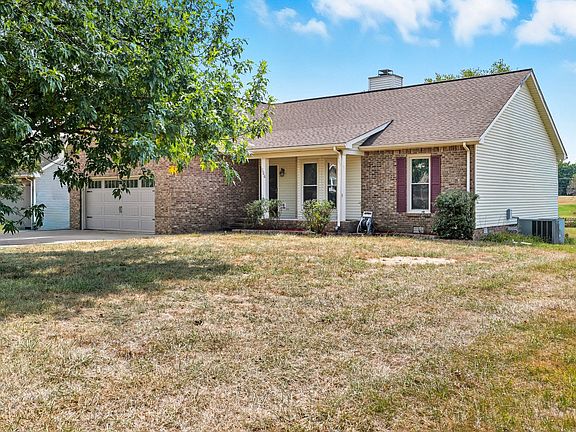 5th image of 624 Stonewall Ln