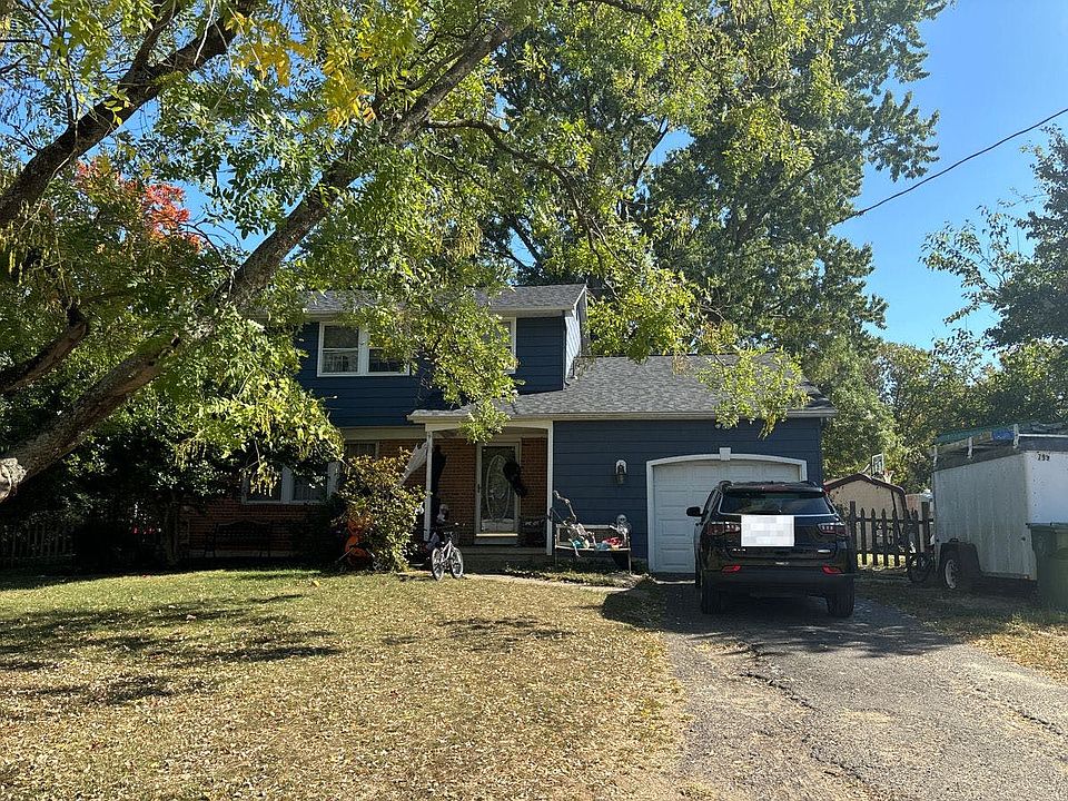 1st image of 859 Stonehenge Rd