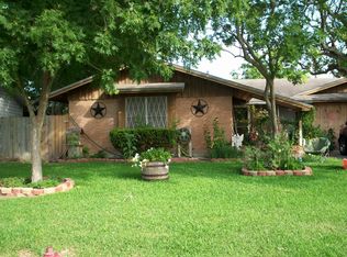 118 Sutherland Dr, Portland, TX 78374