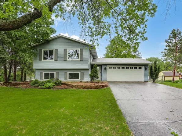 8887 Indian Blvd S, Cottage Grove, MN 55016