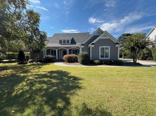 8917 Champion Hills Dr, Wilmington, NC 28411